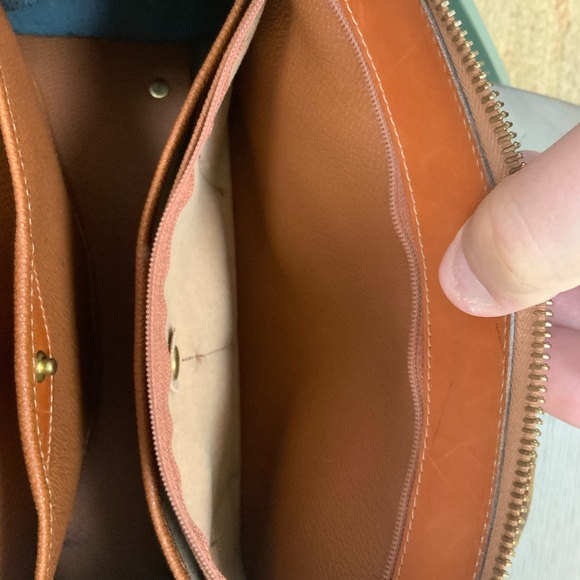 Vintage Dooney and Bourke Vintage Satchel Handbag - Picture 14 of 16